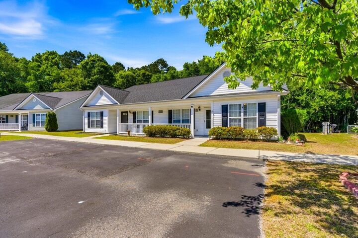 Property Photo:  200 Country Manor Dr. B  SC 29526 