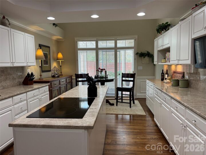 Property Photo:  6507 Gaywind Drive  NC 28226 