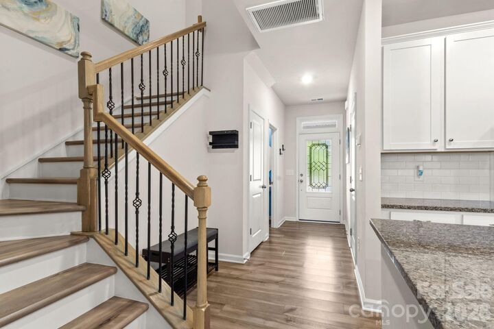 Property Photo: 14136 Castle Nook Drive NC 28273