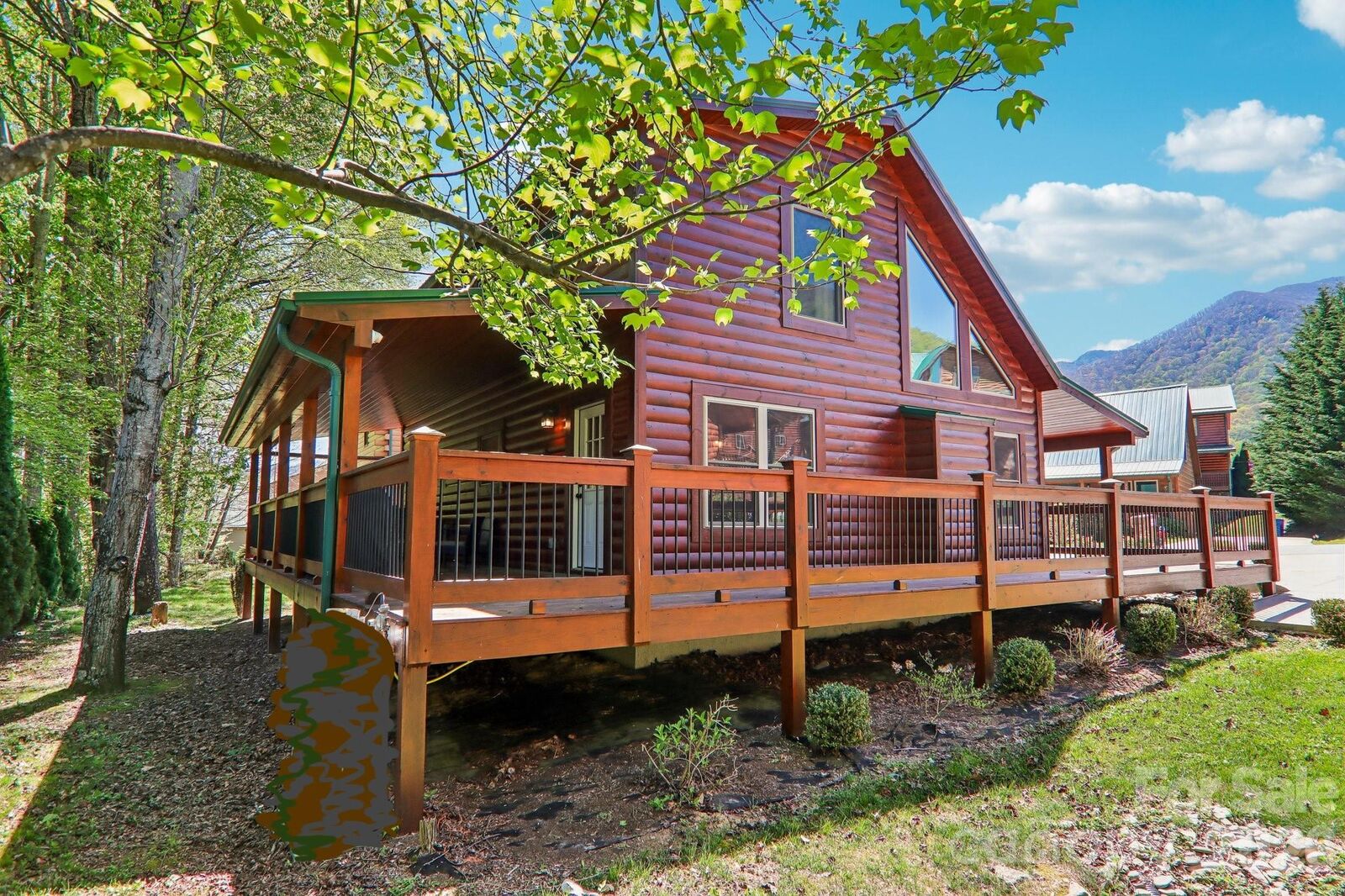 Property Photo: 589 Panoramic Loop NC 28751