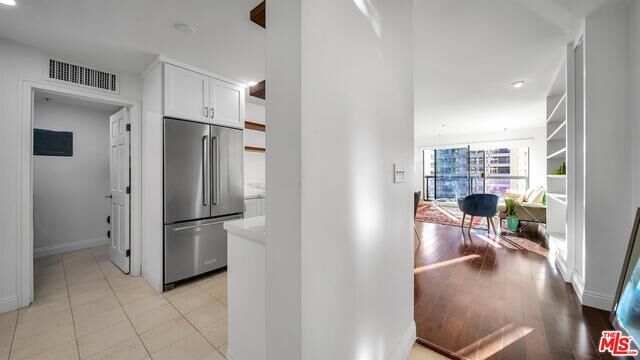 Property Photo: 10724 Wilshire Blvd CA 90024