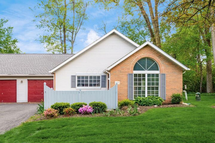 Property Photo: 195 Timbers Drive OH 43230
