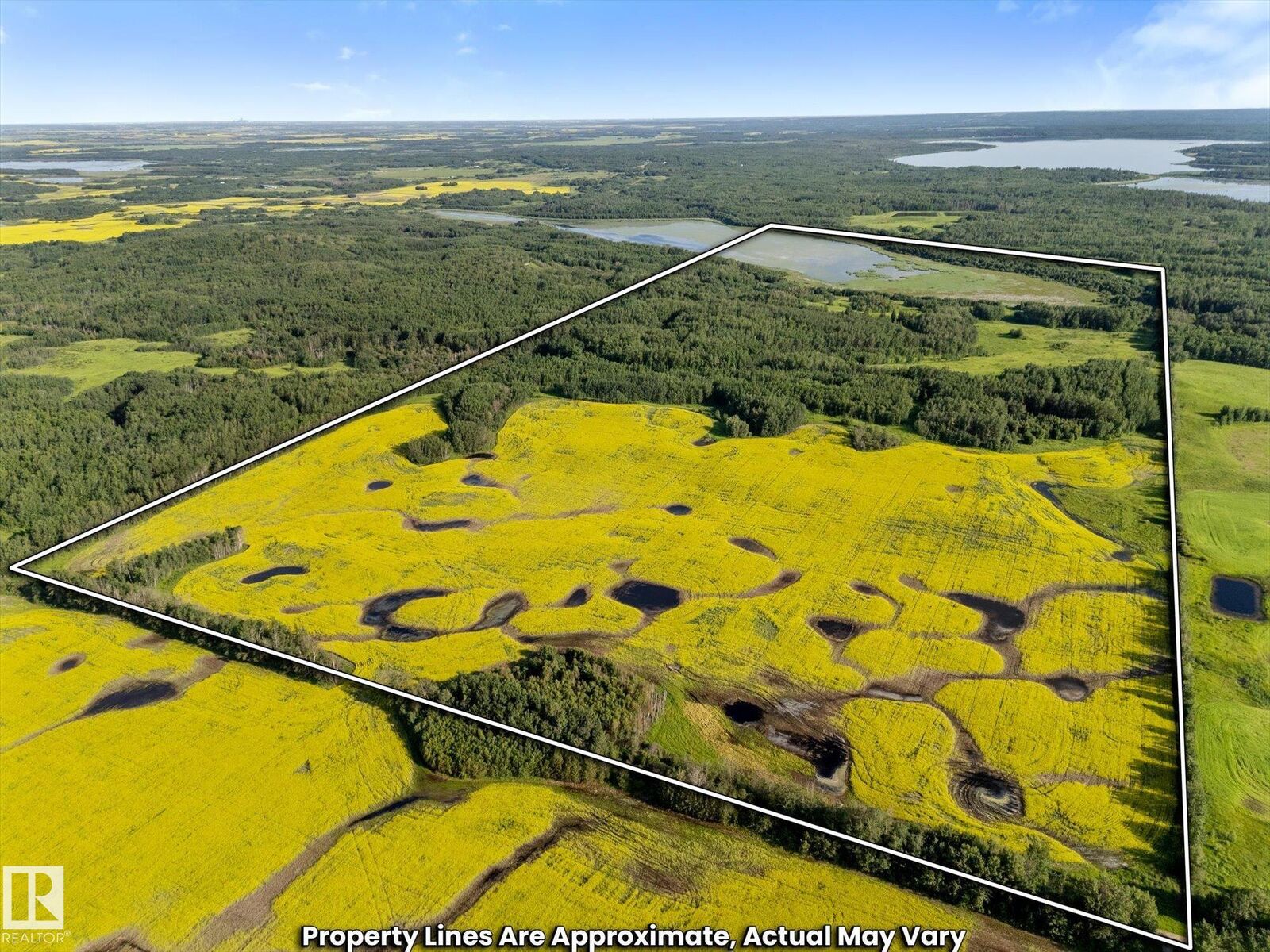 Property Photo:  Rge Rd 12 Twp Rd 562  AB T0E 1V0 
