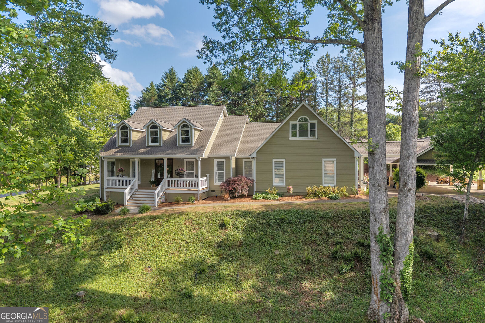 Property Photo:  305 Sage Street  GA 30535 