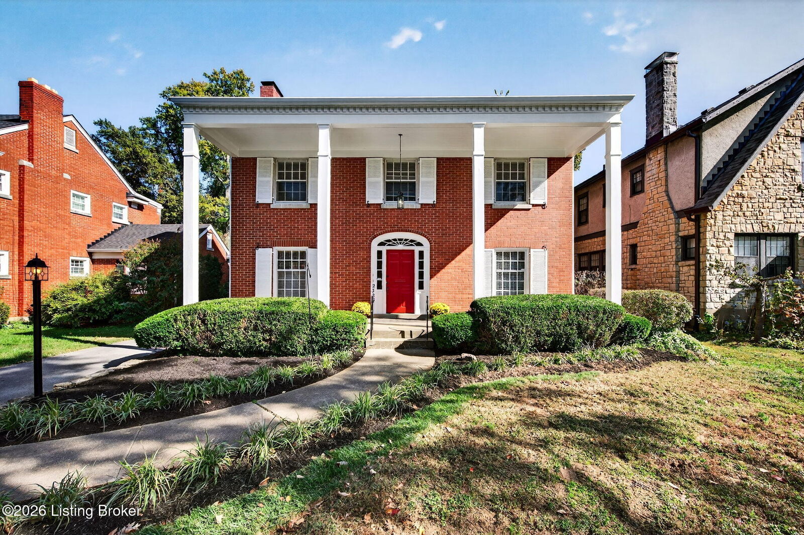 Property Photo:  2325 Broadmeade Rd 1  KY 40205 