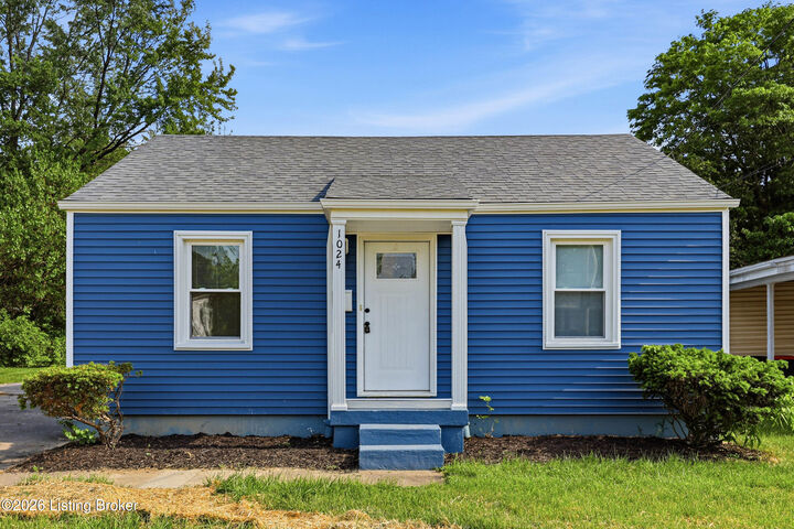 Property Photo:  1024 Seelbach Ave  KY 40215 