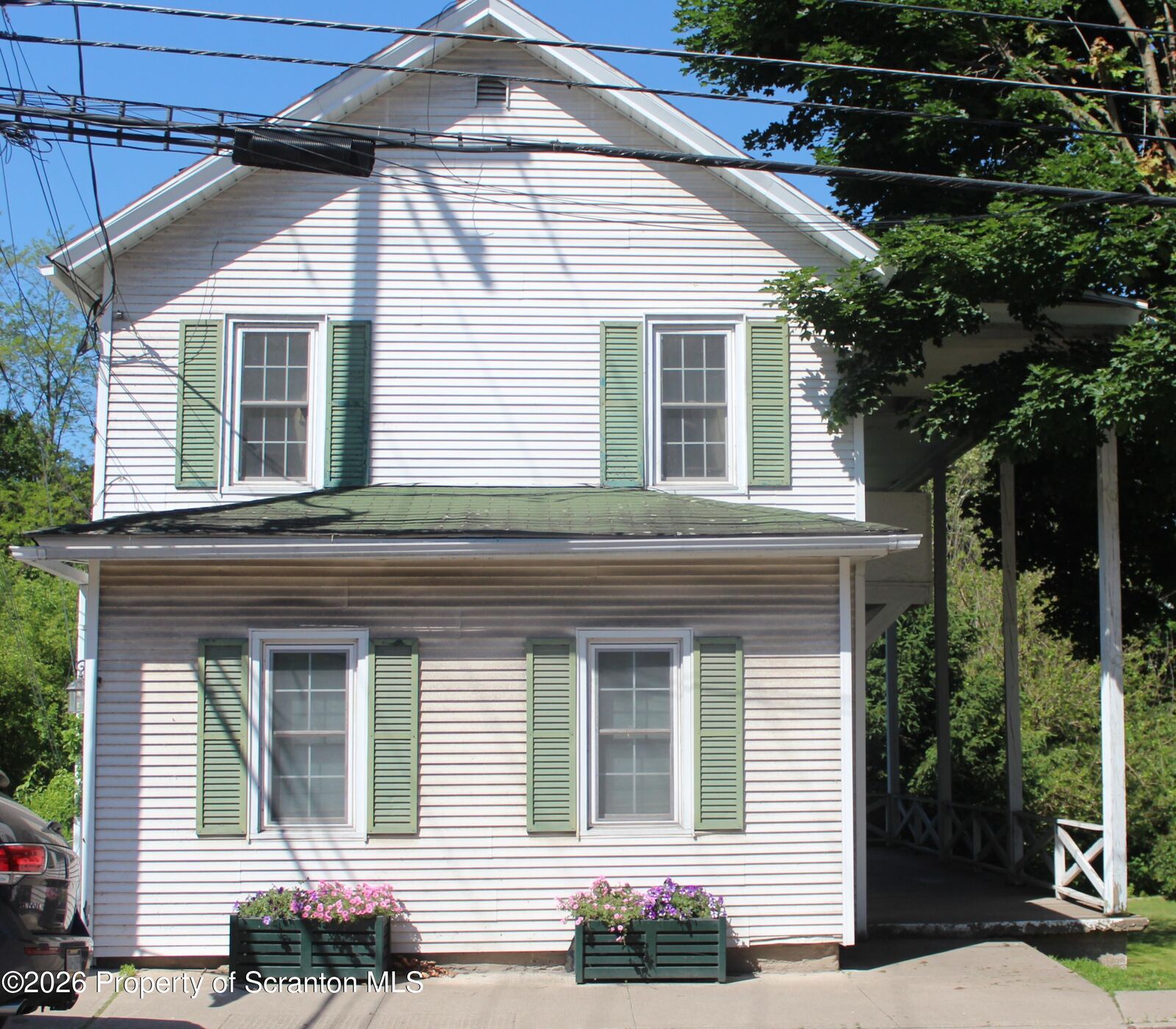 Property Photo:  105 College Avenue  PA 18419 