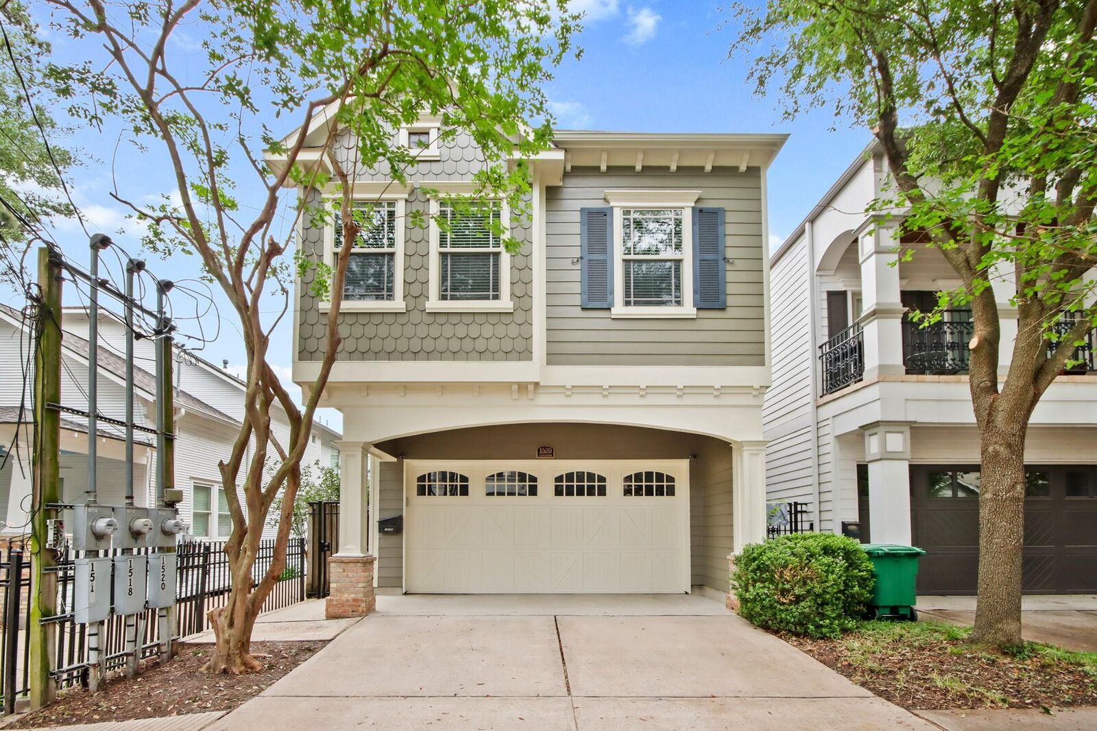 Property Photo:  1520 Alexander Street  TX 77008 