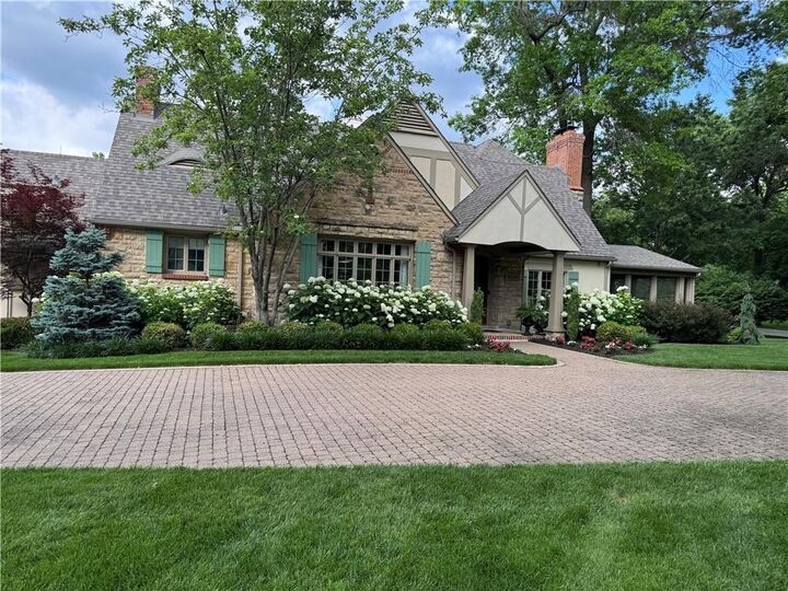 Property Photo:  6331 Ensley Lane  KS 66208 