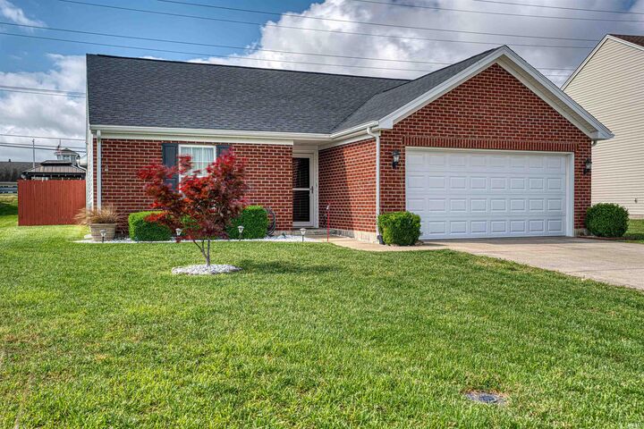 Property Photo:  817 Candlestick Court  IN 47725 