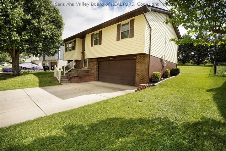 Property Photo:  166 Timberlake Circle  WV 25560 