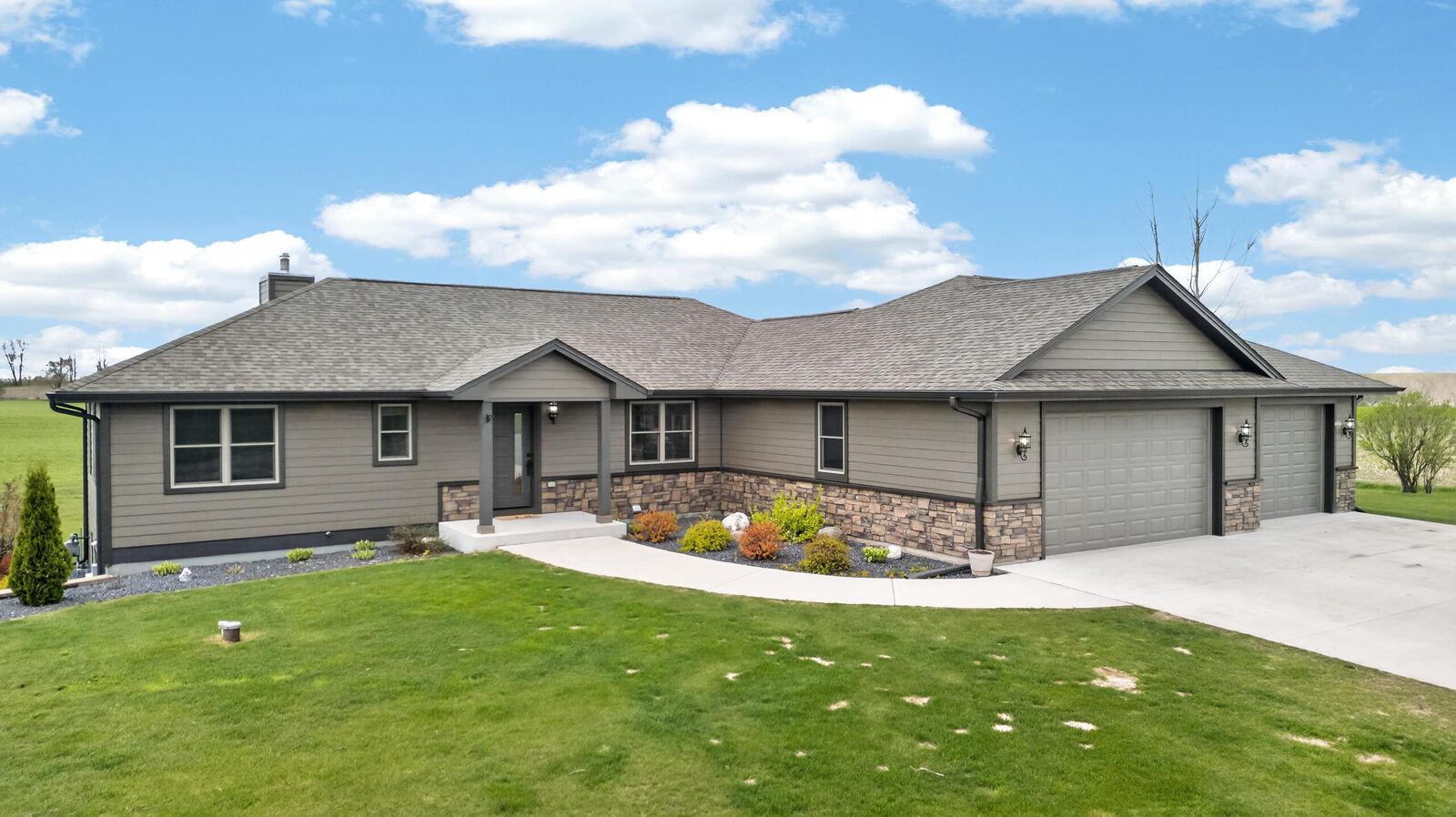 Property Photo:  W5791 Prairie View Dr  WI 53075 