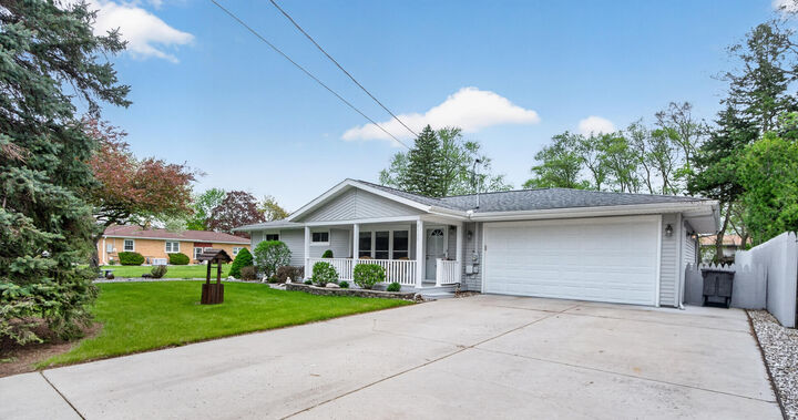 Property Photo:  4929 Martha Drive  MI 49201 