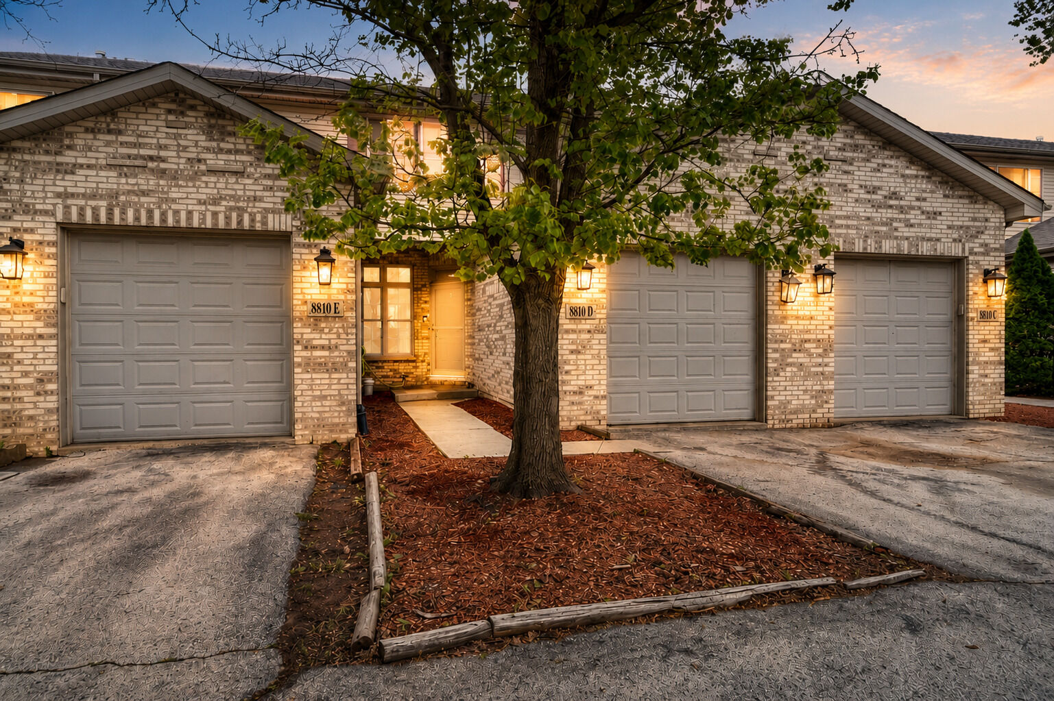 Property Photo: 8810 W 84th Place D IL 60458