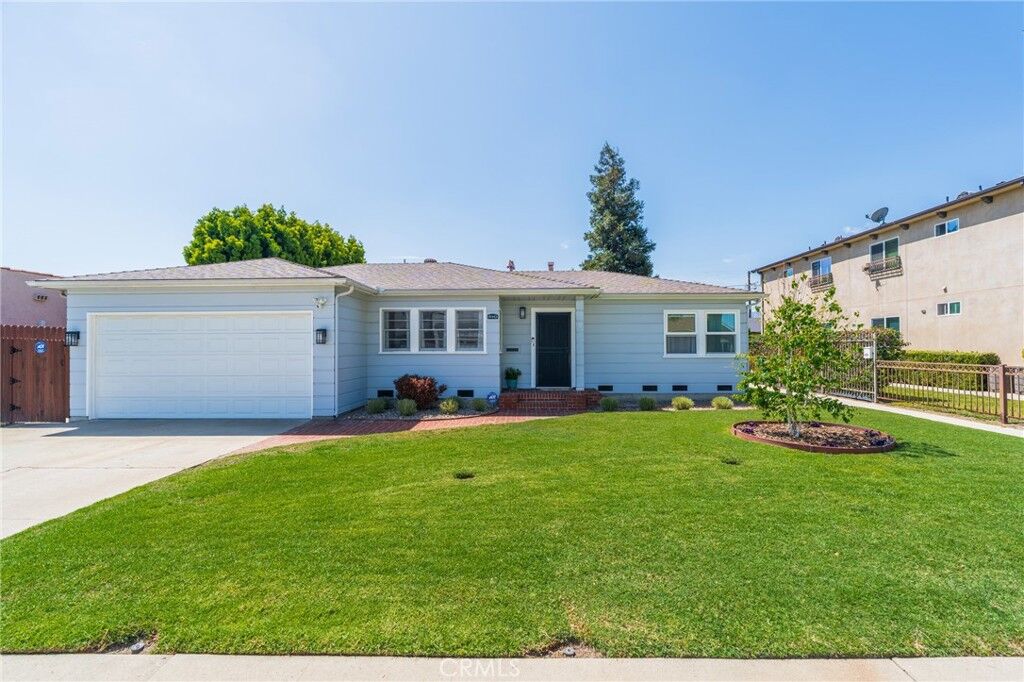 Property Photo:  1624 255th Street  CA 90710 