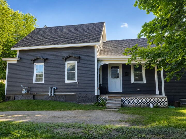 Property Photo:  60 6th Street  ME 04401 