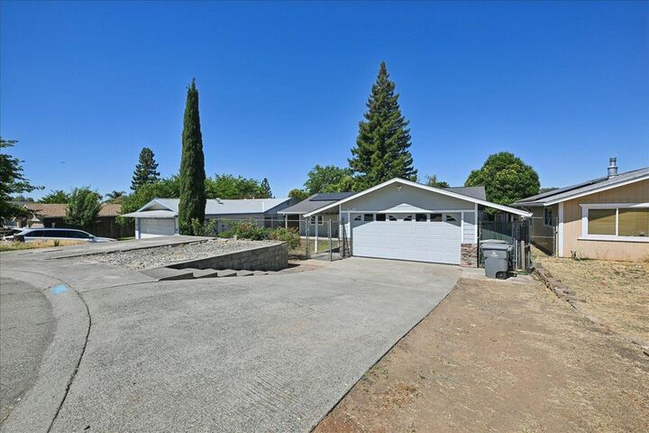 Property Photo:  3965 Creekside Place  CA 95602 
