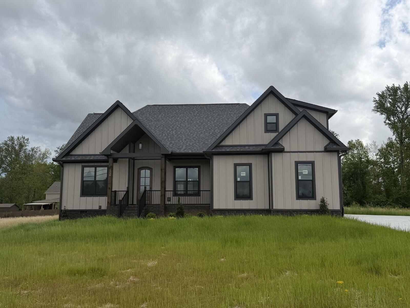 Property Photo: 1258 Tom Grissom Rd TN 37357
