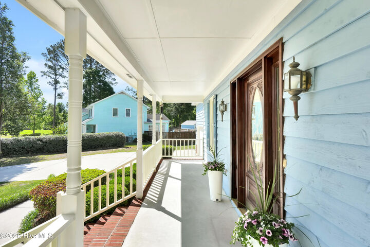 Property Photo:  4927 Woodcrest Drive  NC 28429 