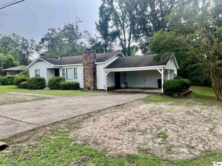 Property Photo: 1003 McBride Street LA 71291