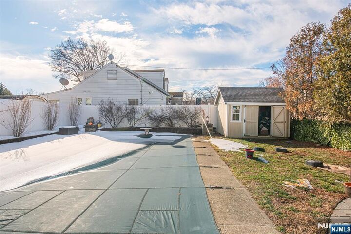 Property Photo:  930 Ramapo Avenue  NJ 07442 