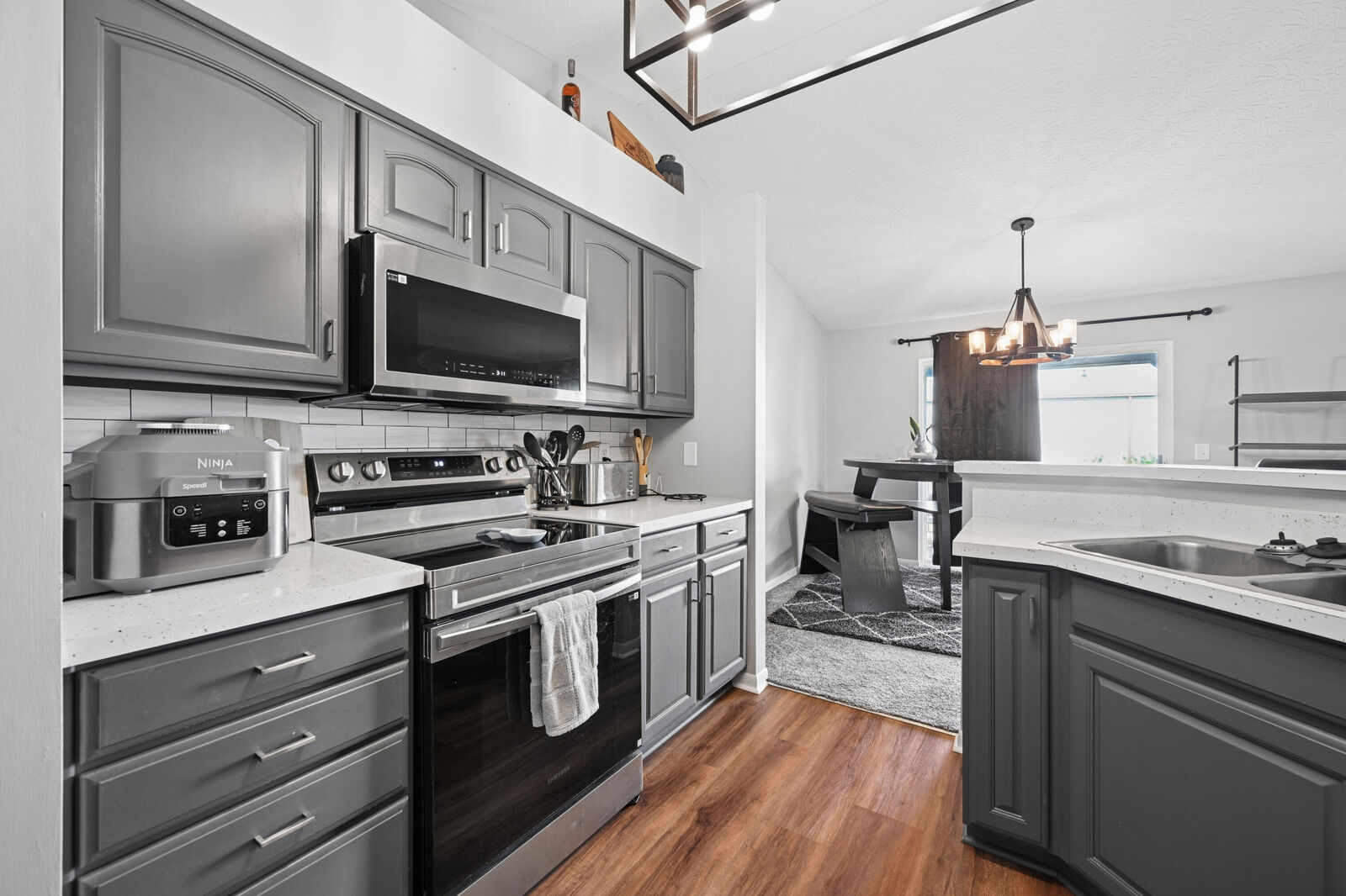Property Photo: 402 Napa Valley KY 41076