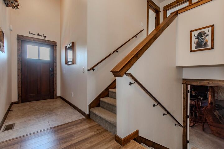 Property Photo:  1402 Powers Boulevard  MT 59714 