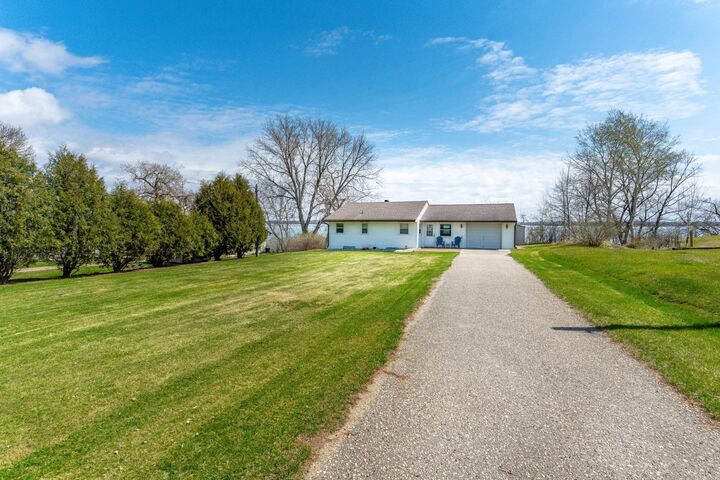 Property Photo:  30086 W Haven Road  MN 56309 