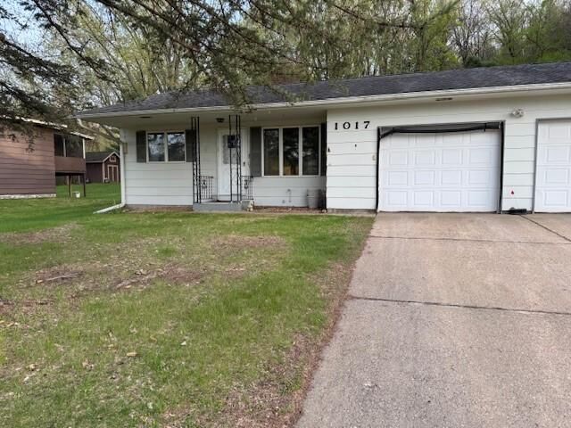 Property Photo:  1017 Pioneer Road  MN 55066 