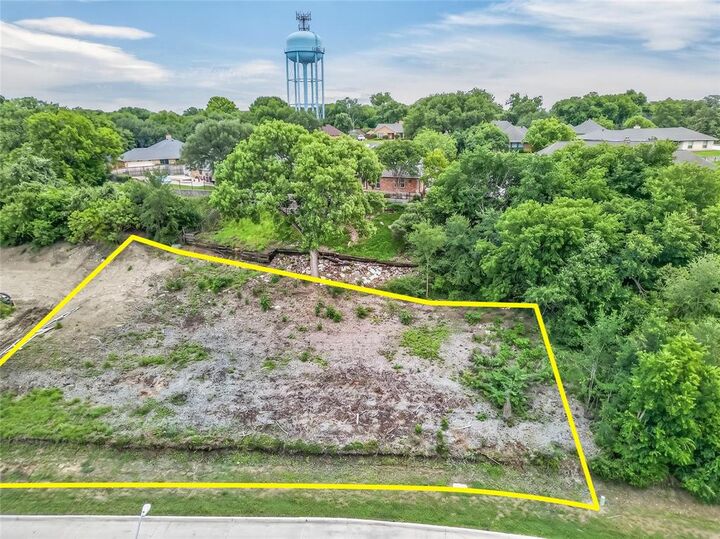 Property Photo:  738 Sterling Drive  TX 76126 