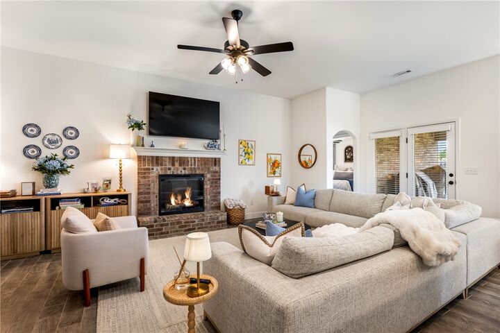 Property Photo:  2402 Armstrong Lane  AR 72751 