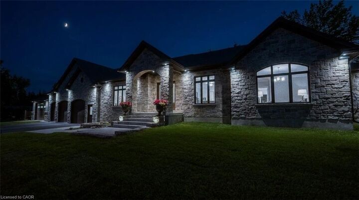 Property Photo: 12 Albert Street ON N0B 2M0