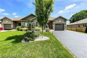 Property Photo: 9 William Street S ON N0G 1M0