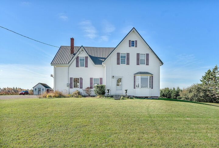 Property Photo: 215 Cable Head Road PE C0A 2A0