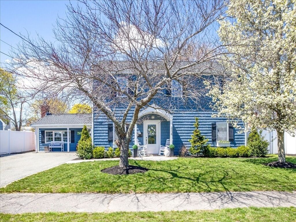 Property Photo: 234 Walnut St MA 02184