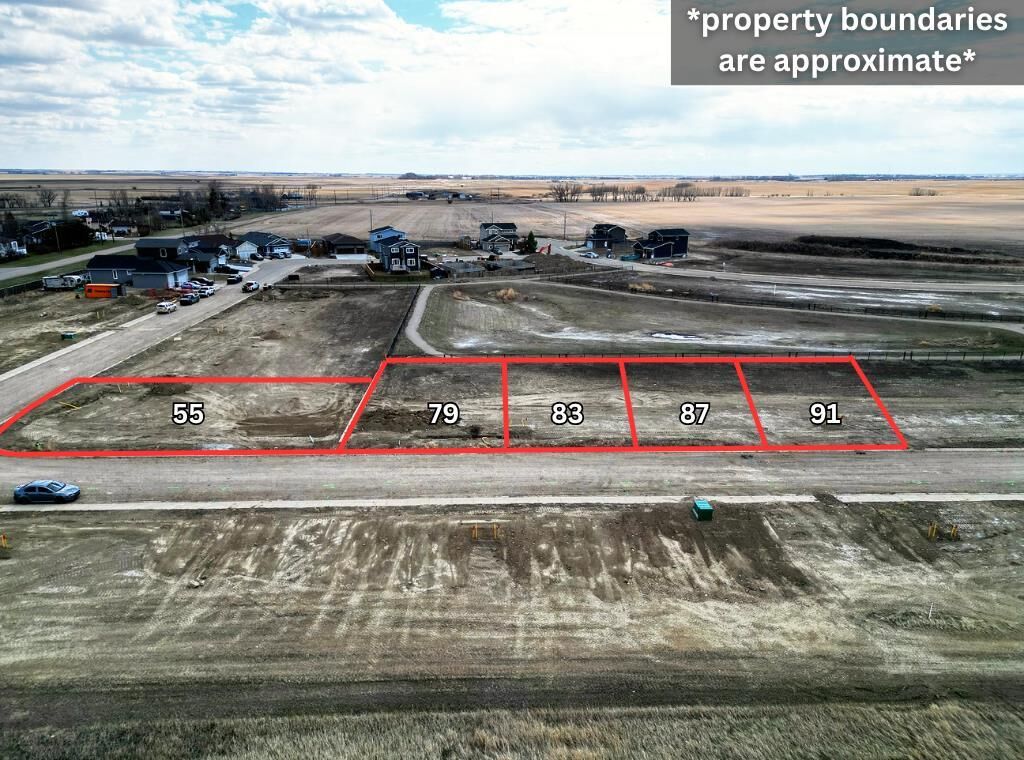 Property Photo: 91, 87, 83, 79, 55 Clover Crescent AB T0M 0G0