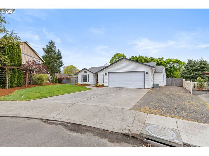 Property Photo:  11116 NE 6th Ct  WA 98685 