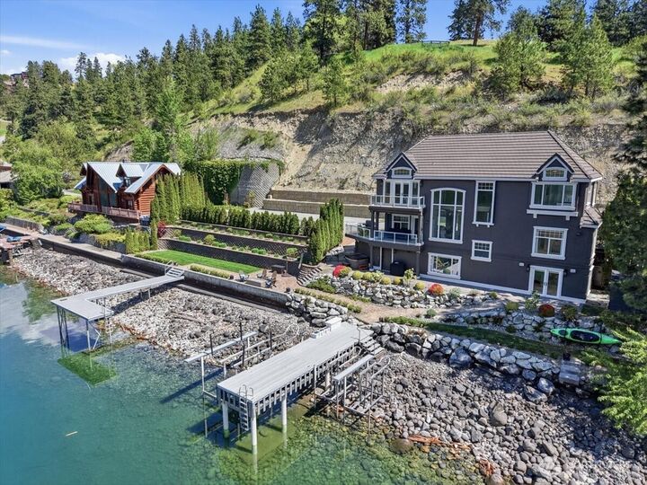 Property Photo:  96  Clearwater Lane  WA 98831 