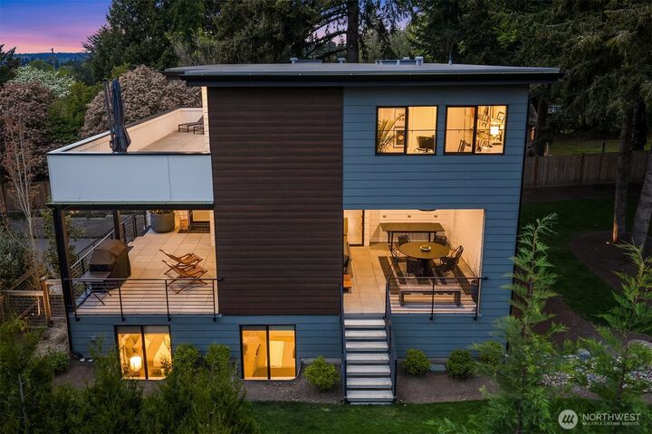 Property Photo:  7826  115th Place NE  WA 98033 