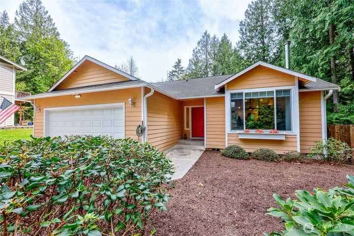 Property Photo:  132  Goliah Lane  WA 98365 