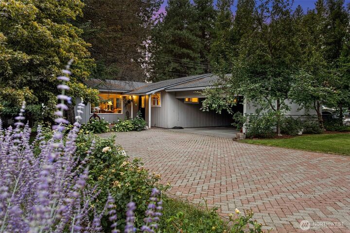 Property Photo: 257 Scholze Street WA 98826