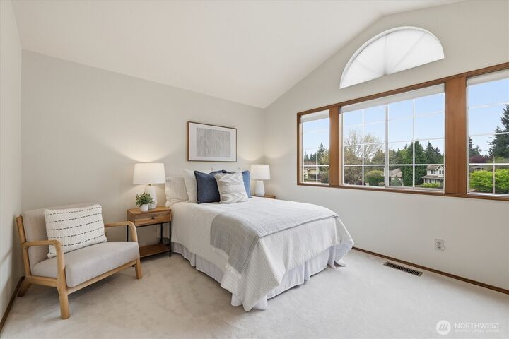 Property Photo:  14132  177th Avenue NE  WA 98052 