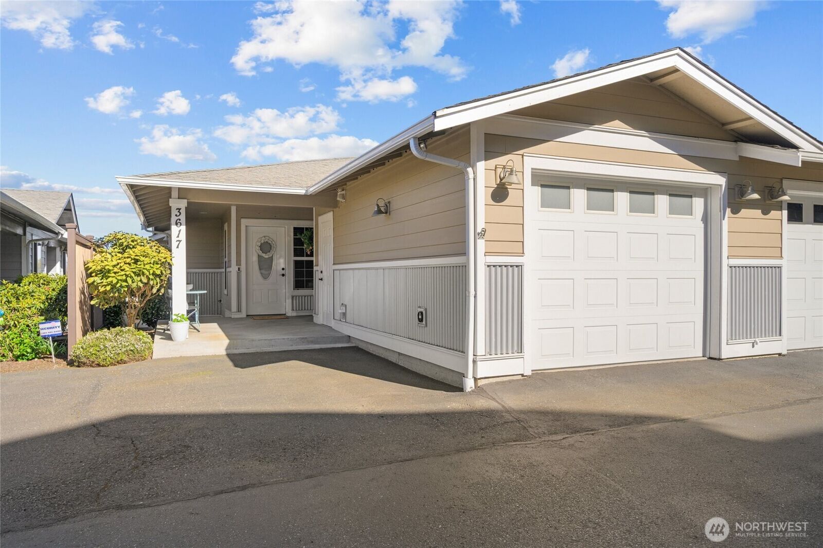 Property Photo:  3617  Portage Lane  WA 98221 