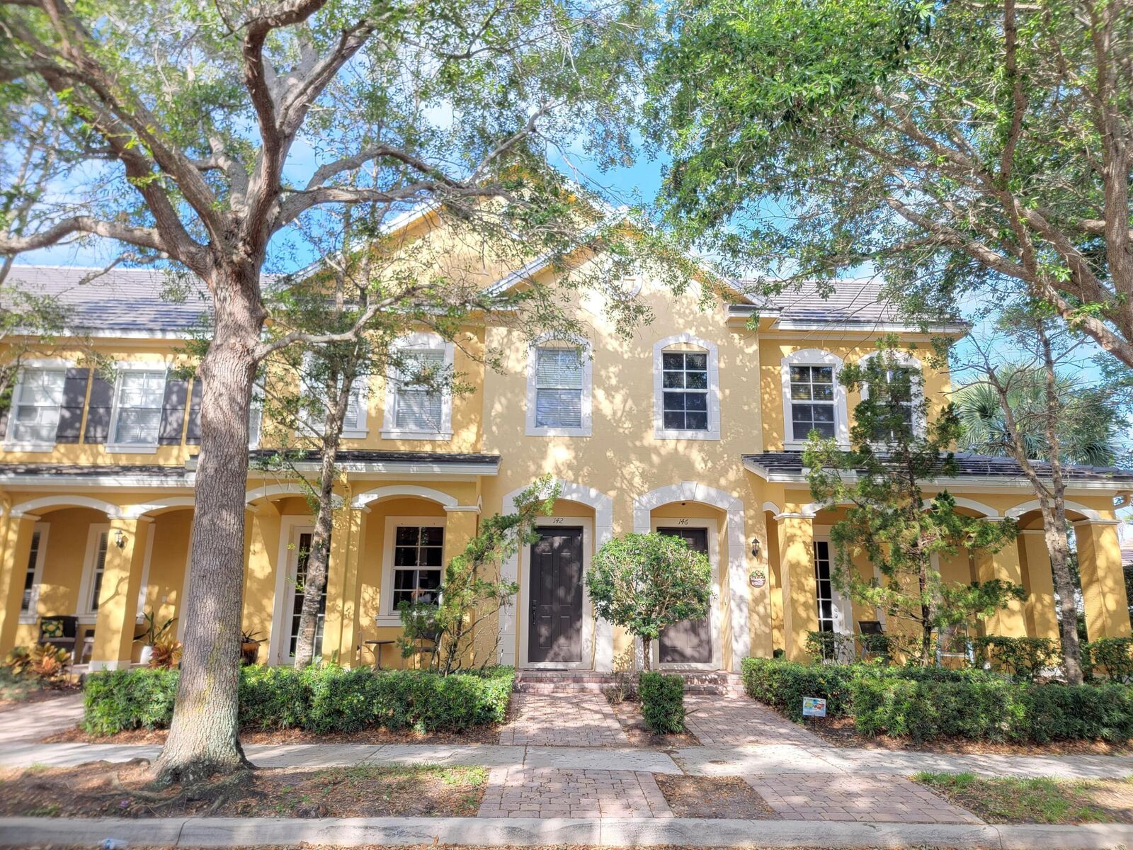 Property Photo:  142 Ennis Lane  FL 33458 