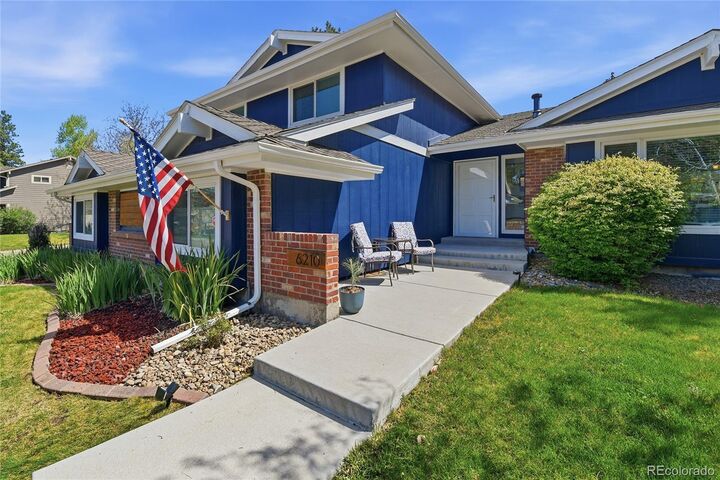 Property Photo:  6210 S Grape Court  CO 80121 