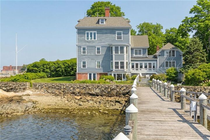 Property Photo:  8 Walley Street 3 &Amp 4  RI 02809 
