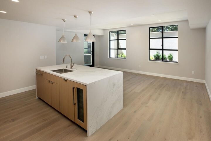 Property Photo:  450 First Street 109  CA 94022 