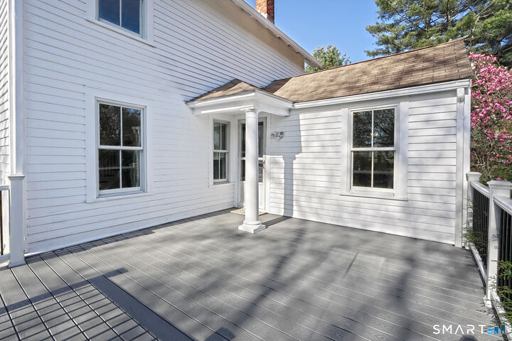 Property Photo:  312 Ferry Road  CT 06371 