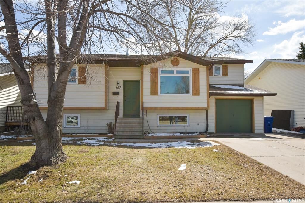 Property Photo:  167 Nordstrum Road  SK S7K 6P9 