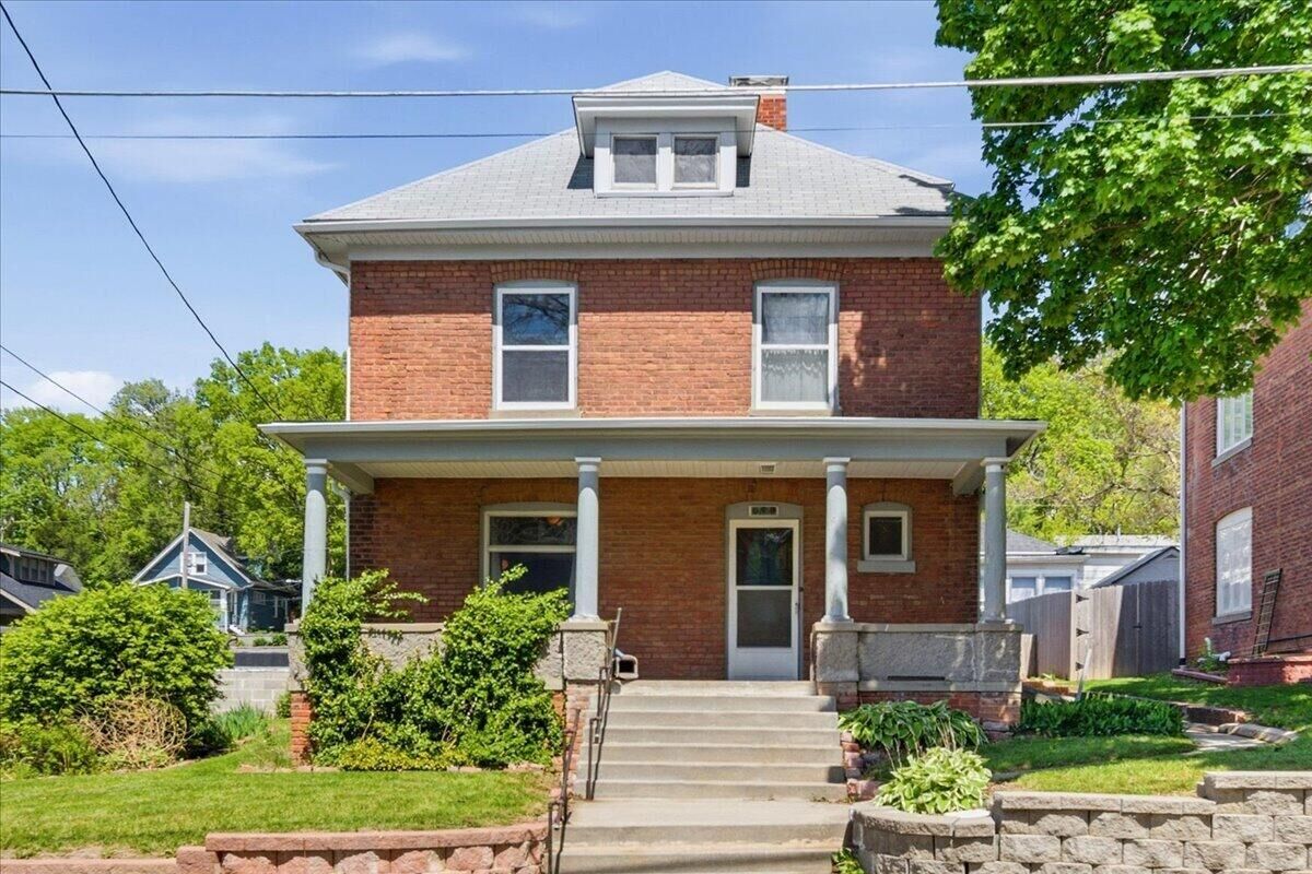 Property Photo: 301 Grace Street IA 51503